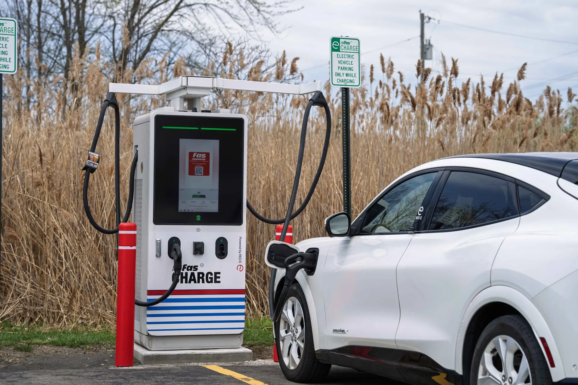 RED E and ARKO Corp. Subsidiary GPM Investments Expand EV Charging Across Convenience Store Portfolio